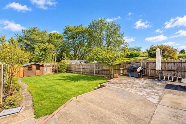 17, Winkworth Road, Banstead photo 2