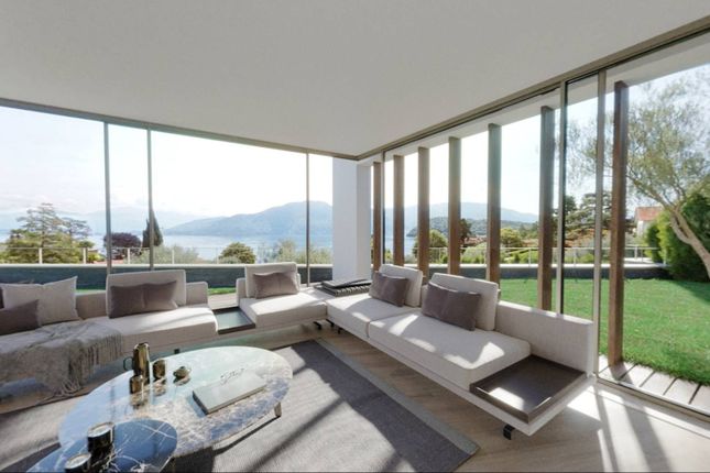 Villa for sale in Strada Statale, Tremezzina, Como, Lombardy, Italy