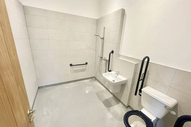 Apt 22 Main Street, Rotherham photo 4