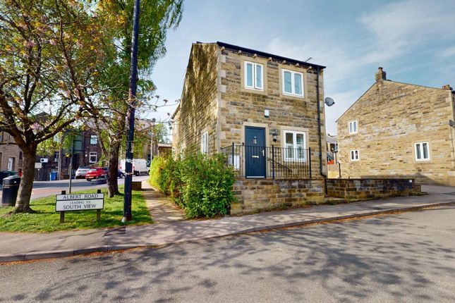 Thumbnail Detached house for sale in Midway House, Albert Road, Crosshills, Skipton