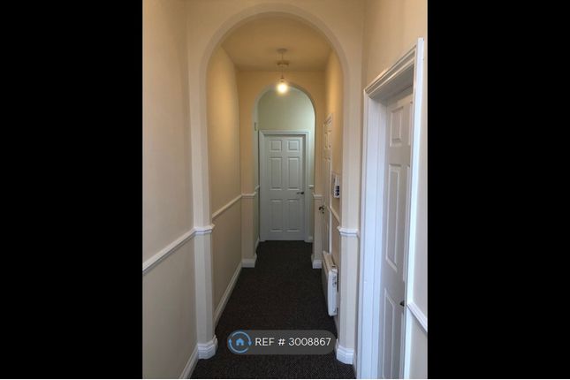 Flat   Wilbraham Road, Chorlton, Manchester photo 2