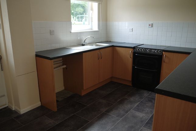 35, Clover Road, Market Deeping photo 5