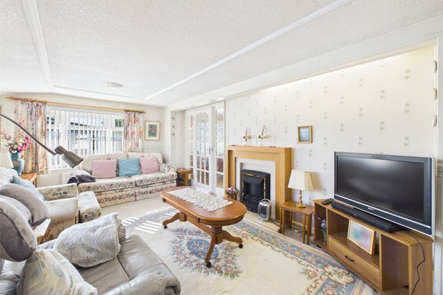 97, Haven Park, Up Hatherley photo 2