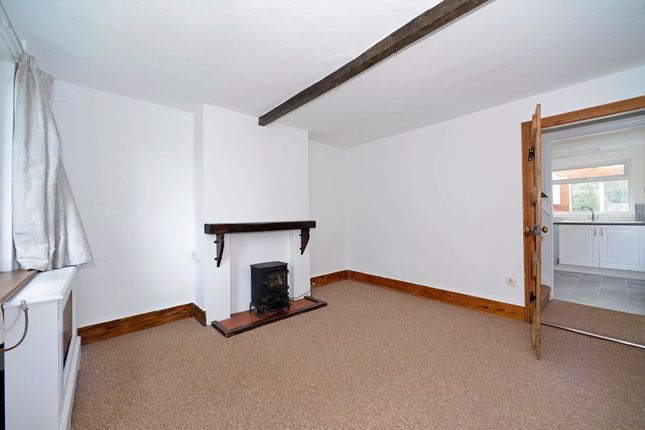 72 Summers Road, Godalming photo 4