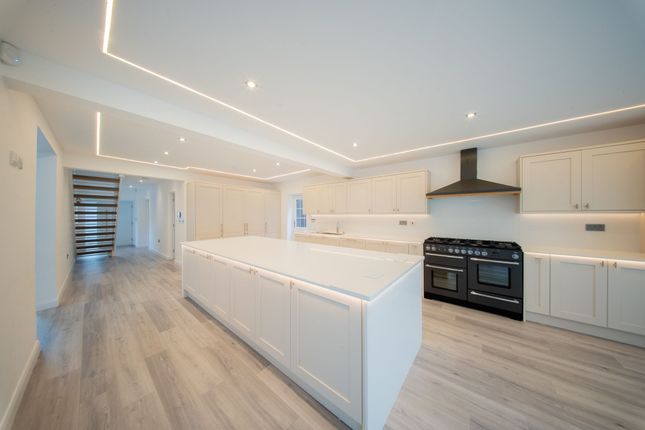63 Carlton Road, Altrincham photo 2