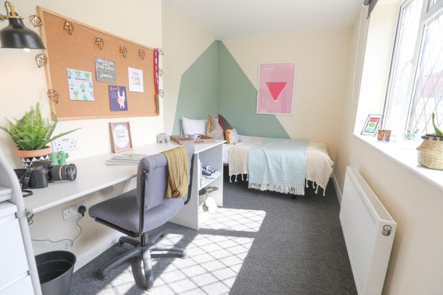 103 Halland Road, Brighton photo 5