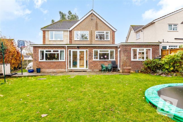 19, The Gardens, Brentwood photo 2