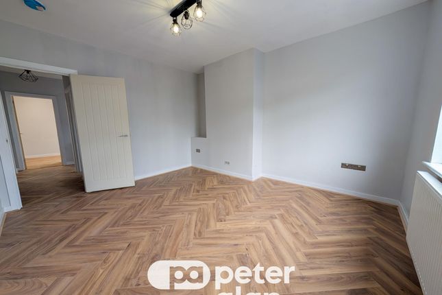 9, PORTHCAWL photo 2