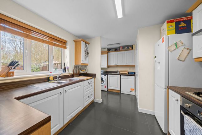 14 Davy Road, Wigan photo 4