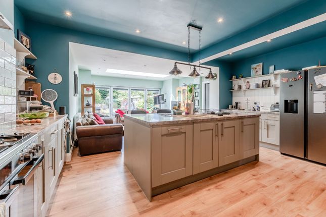 42, Green Lane, Leeds photo 4