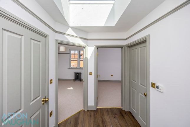 Flat 3, 8-9 Kings Road, East Sussex photo 3