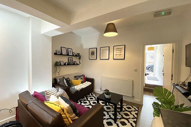 205, Heeley Road, Birmingham photo 2