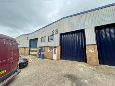 Thumbnail Industrial to let in Units 23-25, Harnham Trading Estate, Salisbury