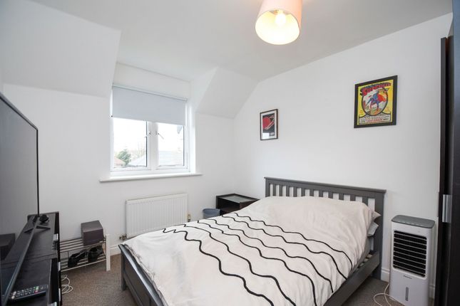 34 Verdant Lane, Manchester photo 4