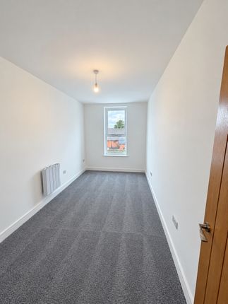 Flat 11, Burton On Trent photo 5