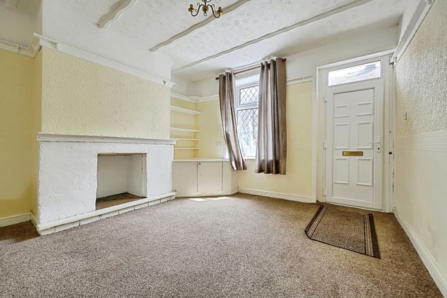 9, Bridgefield Street, Burnley photo 3