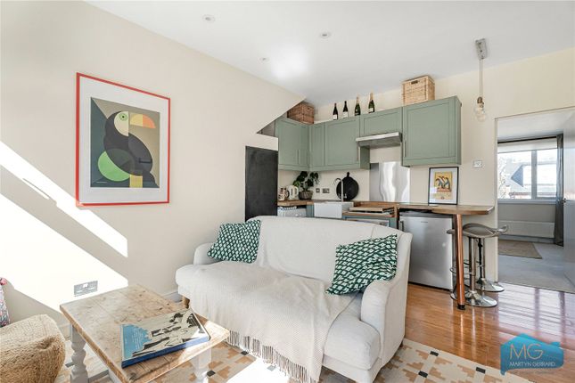 Flat C, 15, Savernake Road, London photo 4