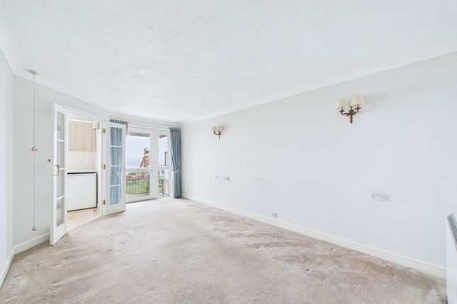 Tembani Court,Flat 63, Colin Road, Paignton photo 3