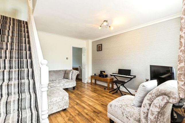 71, Woodlands Road, Wotton-under-Edge photo 2