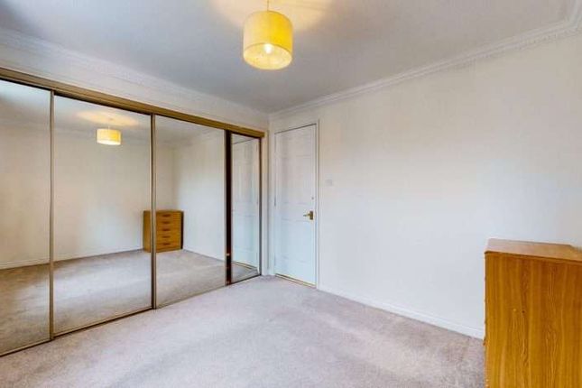 Flat to rent in Riverview Gardens, Glasgow