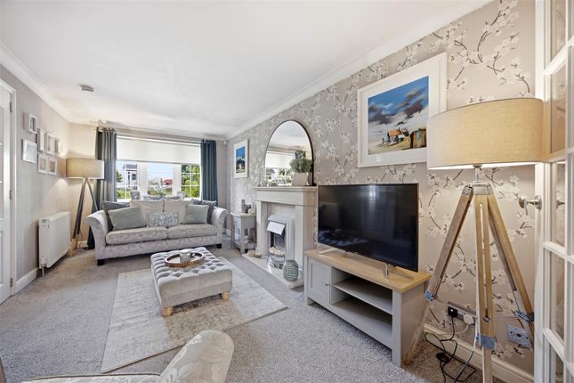 46, Watermill Avenue, Lenzie Kirkintilloch Glasgow photo 4