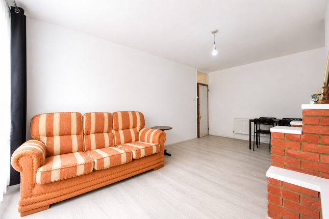 Flat 10, Dudley House, Robsart Street, LONDON photo 3