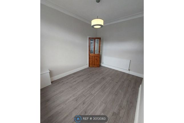 Whitegate Lane, Chadderton, Oldham photo 5