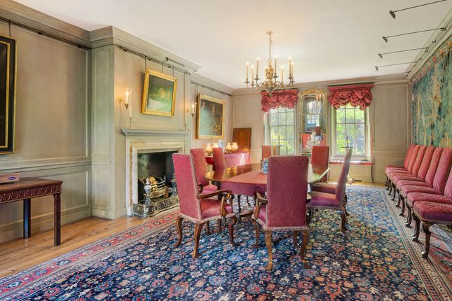 21, Clapham Common North Side, London photo 4