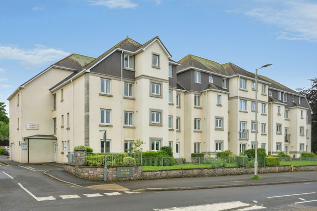 2-bed flat on Flat 24, 18, Horn Cross Road, Devon, £90,000