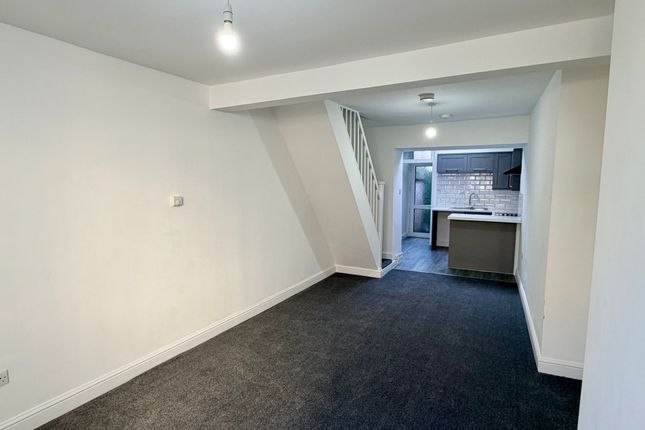 26 King Street, Abertillery photo 5