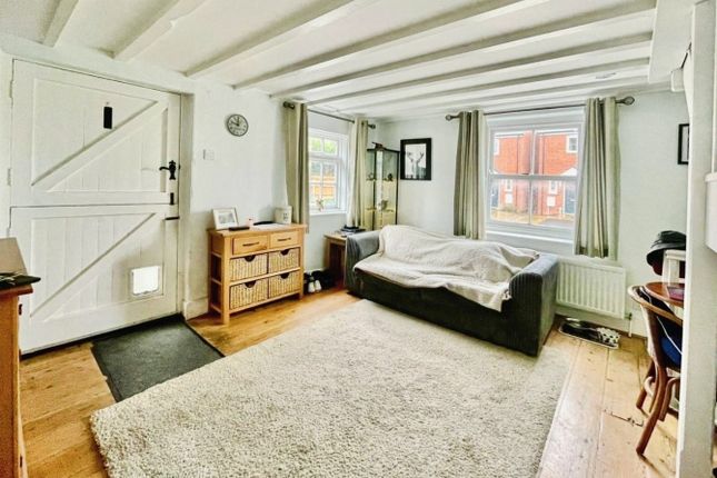 Bramley Cottage, Dursley Road, Gloucester photo 3