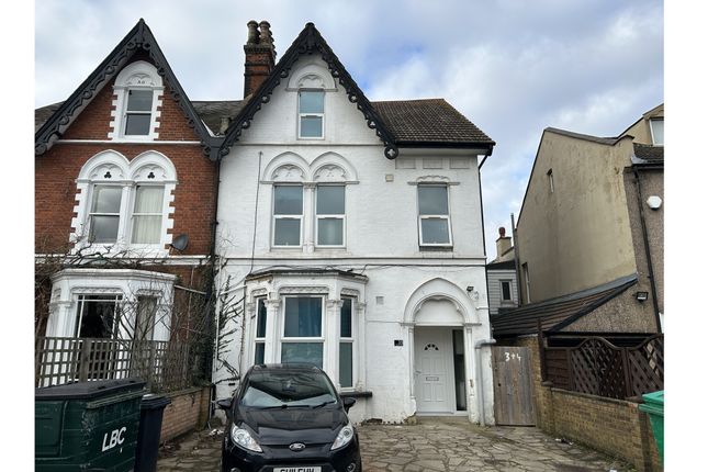 Thumbnail Property for sale in 35 Beulah Road, Thornton Heath, Greater London