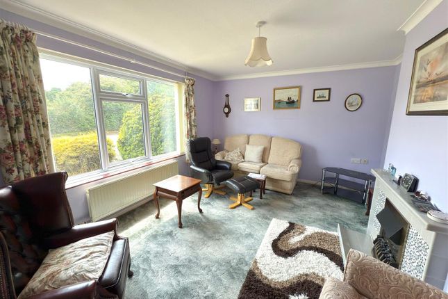 14, Mills Drive, Lowestoft photo 3