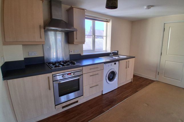 49 Mazurek Way, Swindon photo 4