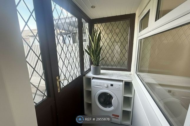 Oversetts Road, Newhall, Swadlincote photo 5