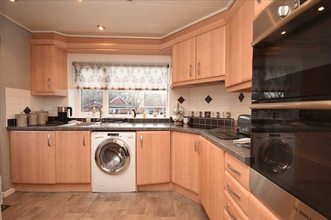 12, Hurn Grove, Chorley photo 4