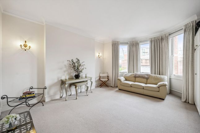 Thumbnail Flat for sale in Ashley Gardens, Thirleby Road, Westminster