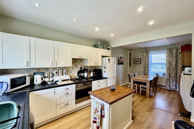 113, Cwmamman Road, Ammanford photo 3