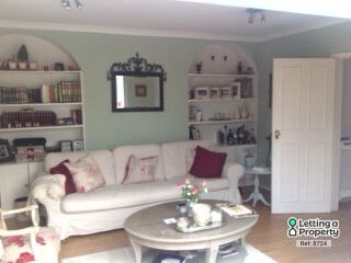 11, Upton Close, Henley-On-Thames photo 4