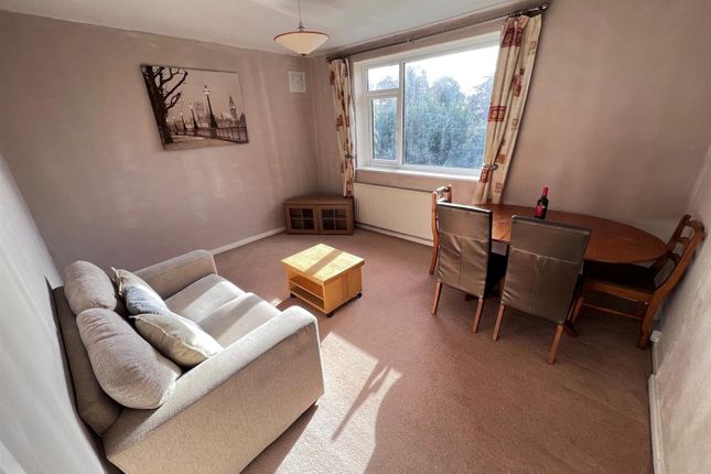 Flat 15, 61, Sunbury Road, Coventry photo 2