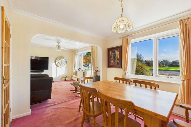 58 Meadowfield, Seascale photo 4