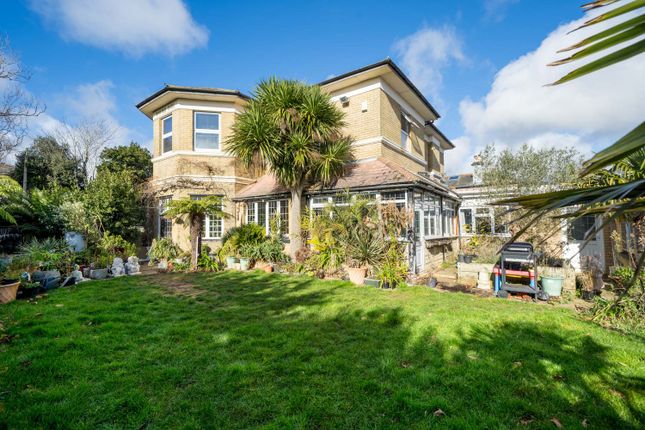Thumbnail Detached house for sale in Broadway, Sandown