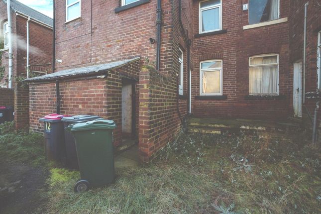 72, Barnsley Road, ROTHERHAM photo 4