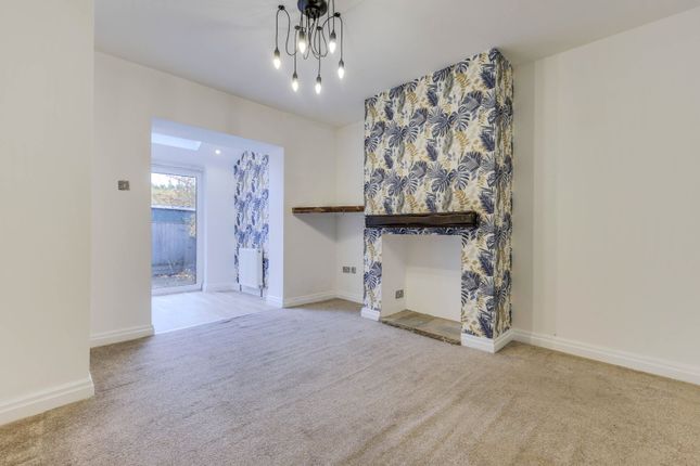 Harrogate Road, Leeds photo 4