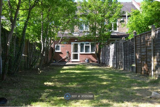 Dalmeny Avenue, London photo 5