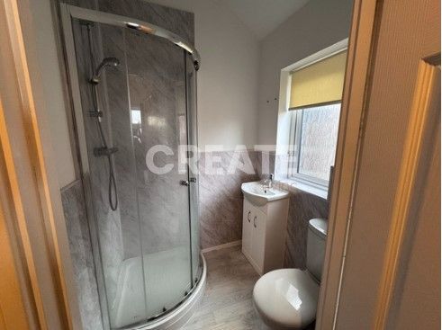 048 Earlesmere Avenue, Room 3, Doncaster photo 4