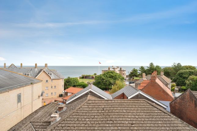 2-bed flat on Flat 10 Kentford House 9-11,, Church Street, Norfolk, £110,000
