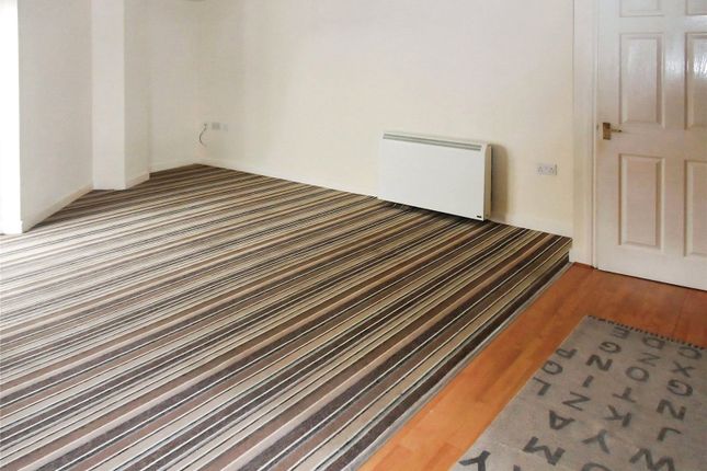 Flat 10, 2, Back Lane, West Yorkshire photo 3