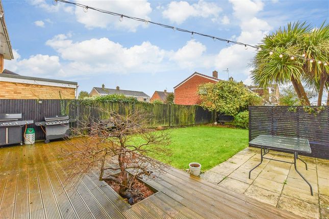 Stainer Road, Tonbridge photo 2