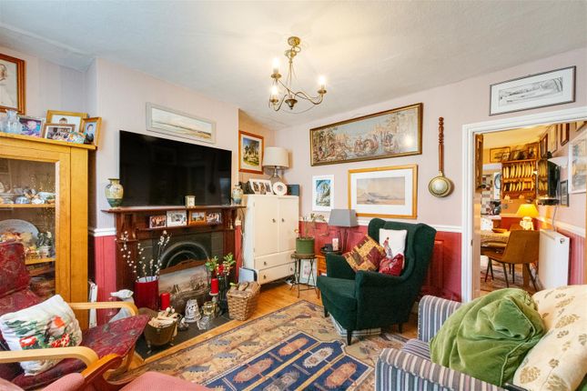 12, Church Road, Farnborough photo 3